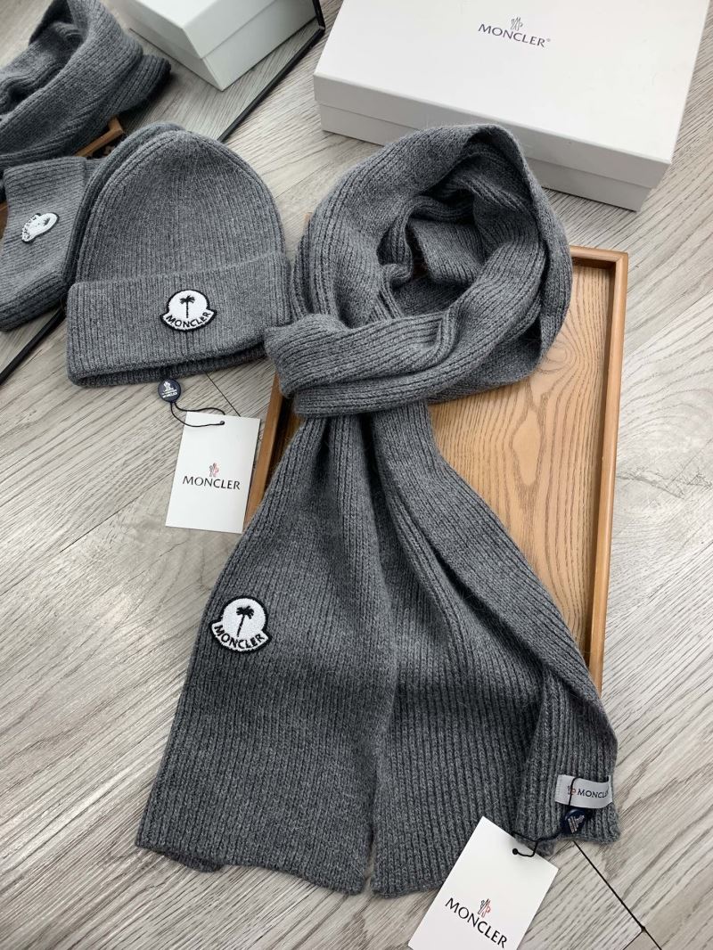 Moncler Caps Scarfs